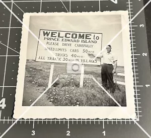 1950s Prince Edward Island CANADA Roadside SIGN Speed Limit Man Vintage PHOTO - Bild 1 von 2
