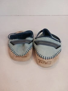 Teva Baby Shoes Blue Adjustable Small Medium 0-3-6 Soft Sole Crib Slippers - Picture 1 of 8