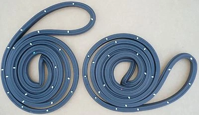 1968-74 Nova Chevy II Door Weatherstrip 2 Dr USA Metro Rubber Seal & Clips LM12K Foto 1 de 2