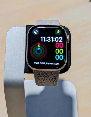 Apple Watch Series 10 – Rose Gold Aluminum Case (42mm, GPS) With Apple Care+ - Image 1 of 4