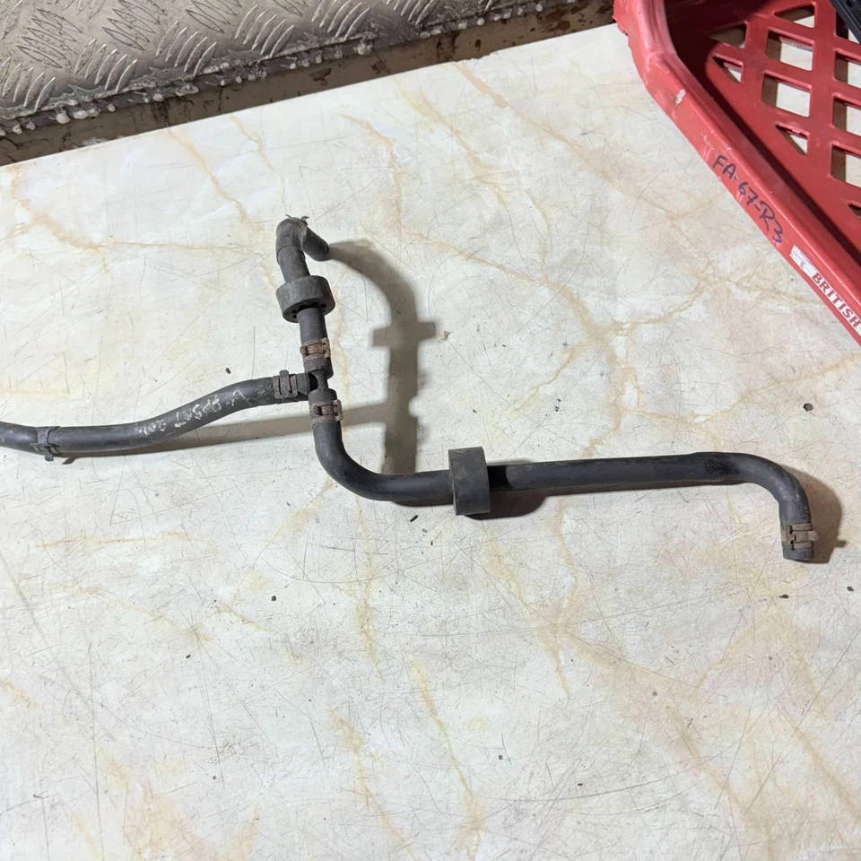 Volkswagen Passat 2018 - Coolant Hose Pipe Line - Genuine OEM - image 1 of 4