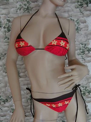 Badeanzug, Bikini-Set, Roter Bikini mit Blumen, Größe 36 / 32 AA Cup,  - Bild 1 von 4