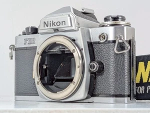 [Exc+5] Cuerpo de cámara fotográfica Nikon FE2 35 mm SLR de JAPÓN - Imagen 1 de 17