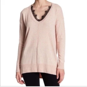 NWT Topshop Light Pink V Neck Sweater with Lace Detail Size 4 - Picture 1 of 4