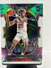 Dalen Terry 2022-23 Panini Select Concourse Green White Purple Prizm Bulls Card