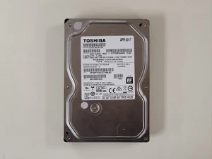 HARD DRIVE TOSHIBA DT01ACA100 1TB 7200 RPM SATA 6.0GB/S 3.5" Internal OEM HDD - Picture 1 of 4