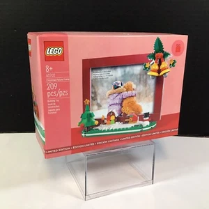 LEGO 40702 Limited Edition Holiday Picture Frame Christmas Tree Snow 209 pcs New - Picture 1 of 4