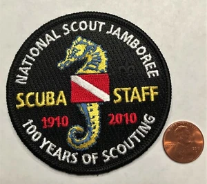 NATIONAL SCOUT JAMBOREE SCUBA STAFF 1910-2010 100 YEARS OF SCOUTING POCKET PATCH - Imagen 1 de 2