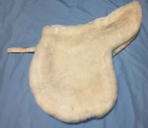 SHEEPSKIN A/P ENGLISH SADDLE PAD 20'' X 38'' - Picture 1 of 4