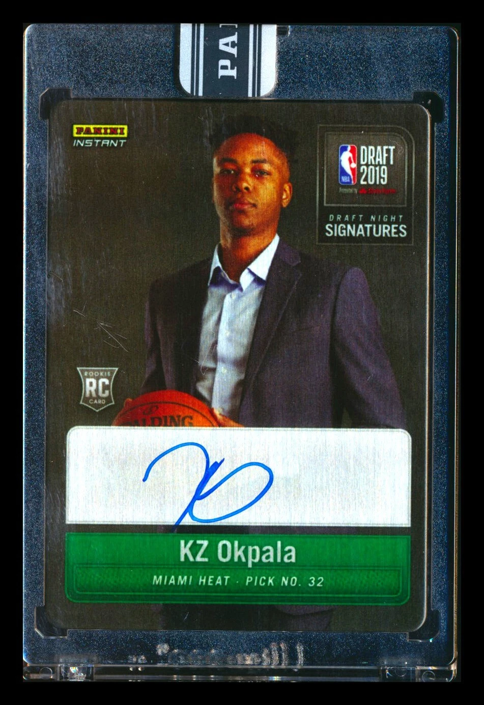2019-20 PANINI INSTANT KZ OKPALA RC METAL GREEN ON-CARD AUTO SSP #4/10 JERSEY #!