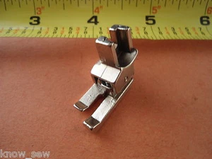 Compensating Foot Singer,Kenmore,Juki,New Home,Babylock,Brother,White,Elna,Pfaff - Picture 1 of 2