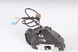 01-07 Mercedes W203 C230 C320 Door Lock Latch Actuator Rear Right 2037300435 OEM - Picture 1 of 7