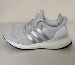 Adidas UltraBoost 4.0 DNA Women's Sz 6 Grey White Silver Running Shoes FY9333 - Picture 1 of 10