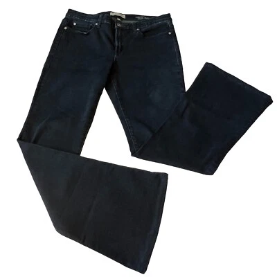 Pantalones de mezclilla elásticos Henry & Belle Signature micro acampanados azules para mujer 32 x 31 Foto 1 de 4