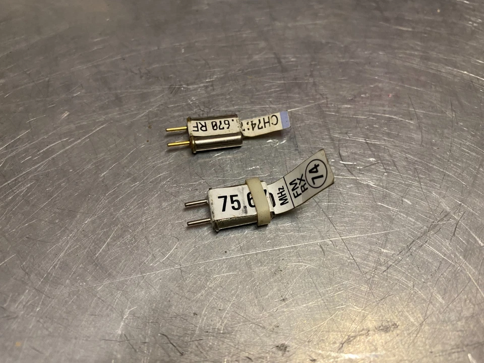 VINTAGE AIRTRONICS 75MHZ RECEIVER CRYSTALS SET 74 ✅ FUTABA SPEKTRUM SANWA PROPO - Image 1 of 1