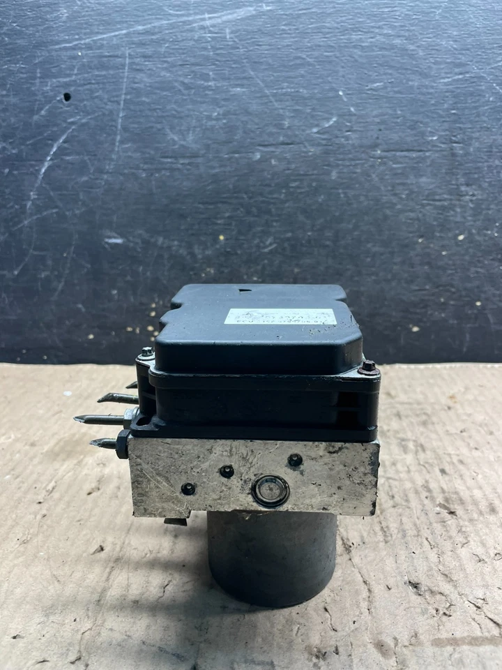 Bomba de freno antibloqueo ABS BMW 525i 2004 a 2005 6758743 t7102 DG Foto 1 de 4