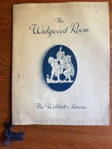 Waldorf-Astoria Halloween Menu 1945 * 10-31-45 * Wedgwood Room New York City - Picture 1 of 6