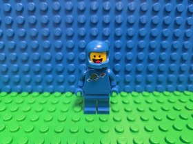 Lego Movie Benny Minifigure tlm107 70841 70821 CMF Lot Rare Retired Vintage HTF 