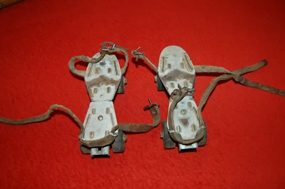 Ancienne paire de patins à roulette SPEEDY   - Photo 1/3