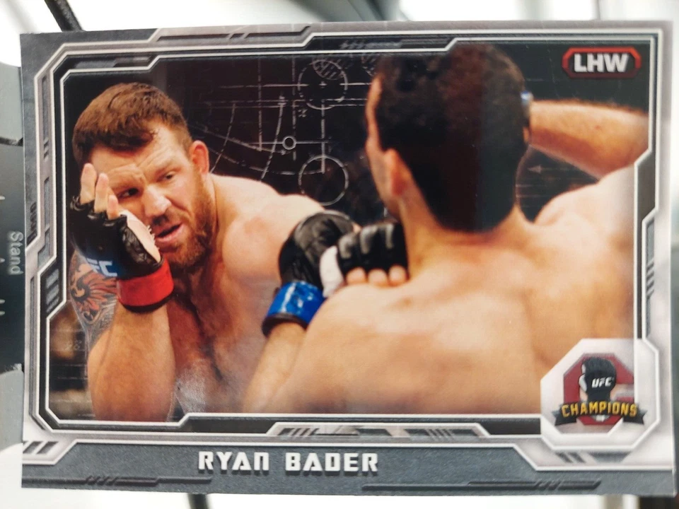 Ryan Bader #89 2014 Topps UFC Champions Black #187/188 - Image 1 of 2