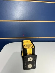 dewalt dw083 - Picture 1 of 6