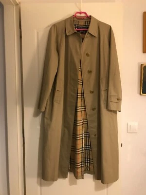 Burberry Women Vintage Beige belted Trench coat pre-owned - Image 1 of 4