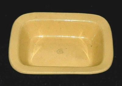 Plato para servir gres Early Yellow Ware "Baker" - marca incisa Foto 1 de 2