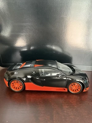 RARE minichamps 1:18 BUGATTI VEYRON SUPER SPORT top Gear Edition /1000 Pcs - Image 1 of 3