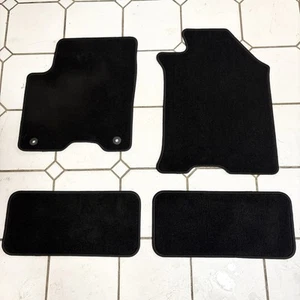Genuine 2008 2009 2010 Ford Focus SE Black Carpet Floor Mats OEM - Foto 1 di 2