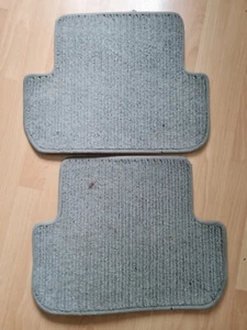 2 x Fußmatte hinten Mercedes CLK C209 in grau original Mercedes Ripsmatten - Bild 1 von 1