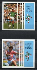 s6286) DOMINICA 1990 MNH** World Cup Football'90 - S/S.
