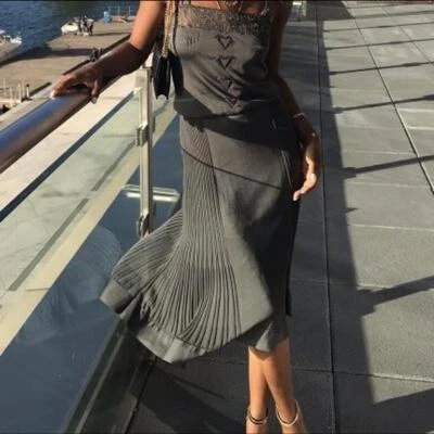 New Chanel Dress Knee Grey Lace Buttons CC LOGO Straps Lined Viscose 38 - Image 1 of 4