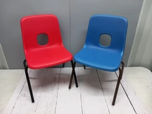 Vintage School Chairs Red & Blue Nursery Kids Child infants Retro 1980s - Picture 1 of 20