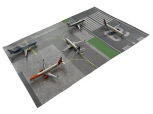 AMS 1/400 & 1/500 Scale A3 Paper Airport and Runway Mat Model Plane - Picture 1 of 5