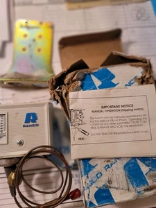 RANCO Low Pressure Control 010-1402, 36 in Capillary with 1/4 in Flare Nut - Picture 1 of 1