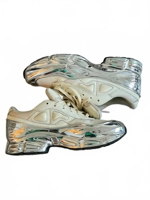 Adidas Ozweego Raf Simons Blanco Crema/Metálico Talla 9.5 — Excelente Estado Foto 1 de 4