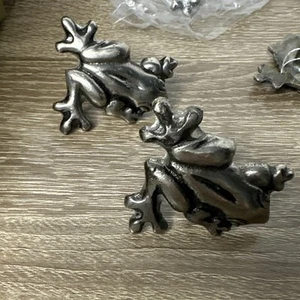 Midwest Of Cannon Handcrafted Silver Frog Pull/Hardware  Set Of 19 NEW - Picture 1 of 6