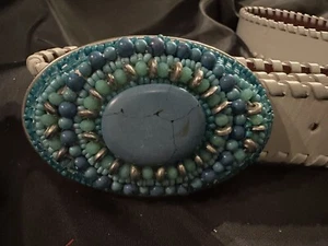 Chicos Turquesa Cabujón Medallón Cuero Blanco Concho Distintivo Cinturón Mujer S - Imagen 1 de 6