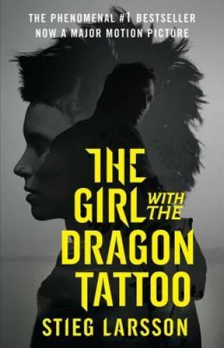 The Girl with the Dragon Tattoo (Movie Tie-in Edition): Book 1 of the Mil - GOOD Foto 1 de 1