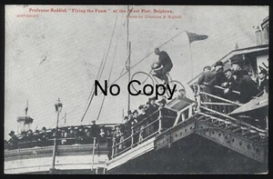 Postal #10 Brighton West Pier Professor Reddish Flying the Foam salta con bicicleta - Imagen 1 de 3