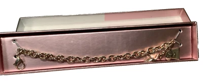 Victoria Secrets Perfectly Charming Silver Plated Charm Bracelet 1995-NRFB & VTG - Image 1 of 4