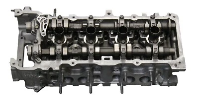 Nissan 1.8 DOHC Cylinder Head Sentra Cast# 8U3 QG18DE 2002 - 2005 Foto 1 de 3