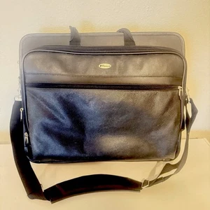 Targus black Leather Laptop Computer Case Bag Shoulder Strap 17x18” - Photo 1/17