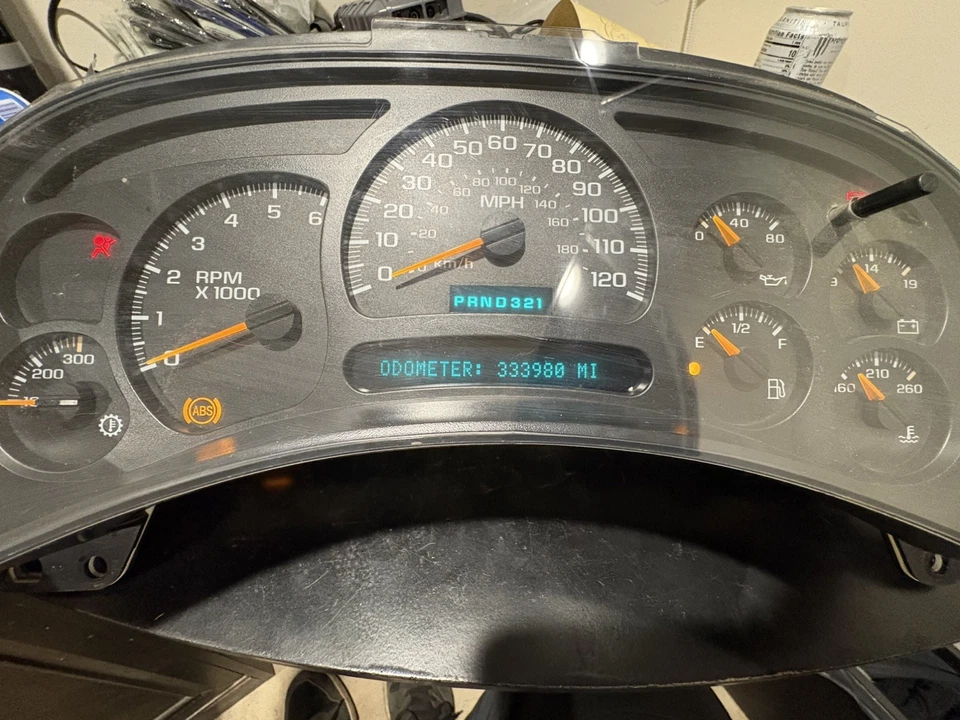 15190827 Chevy 2004 2005 2006 Silverado Instrument Gauge Cluster Tahoe 333k mile - Image 1 of 1