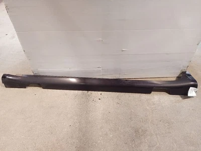 Moldura de panel basculante izquierdo Pacifica Driver 2017-2025 [PUV DARK CORDOVAN] 2449372 Foto 1 de 4