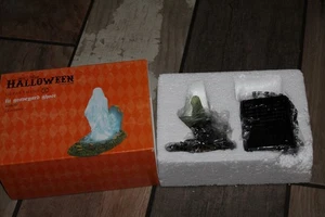 Departamento 56 LIT GRAVEYARD GHOST Halloween Village Accesorio 4056707 ¡ENVÍO GRATUITO! - Imagen 1 de 6