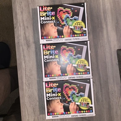 Lote De 3 Hasbro Lite Brite Mini X Connect 179 Piezas TOTALMENTE NUEVO Nostálgico Años 80 Foto 1 de 2