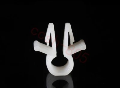 Clips de retención de tubería para lavadora de parabrisas de coche de 5 piezas para Toyota Foto 1 de 4