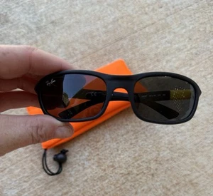 Ray-Ban Children's Sunglasses RJ9056S Black/Yellow Unisex 195/87 EUC - Picture 1 of 7