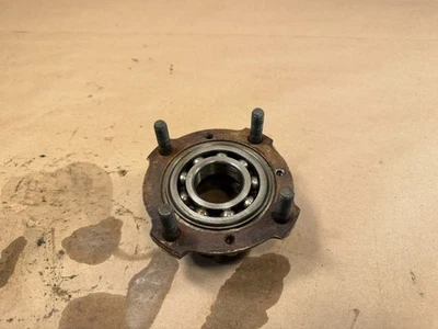 Ступица подшипника заднего дискового колеса MG Midget Austin Healey Sprite с длинными заклепками MOWOG от оригинального производителя - Изображение 1 из 4